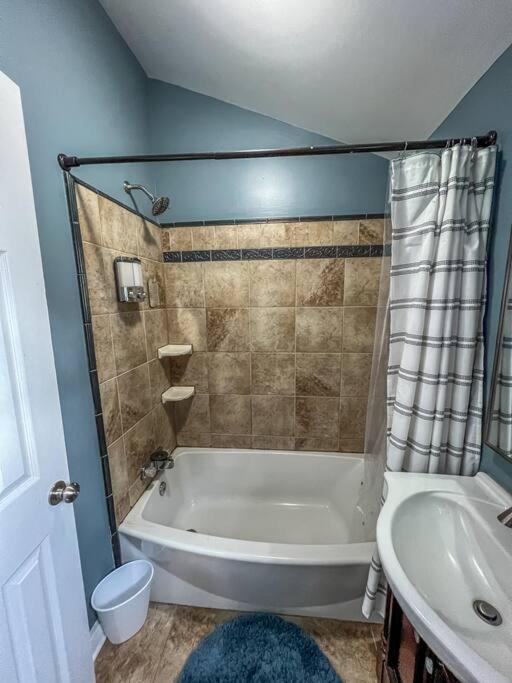 Villa Historic Coastal Haven- Pet Friendly Fast Wi-Fi Norfolk Exterior foto