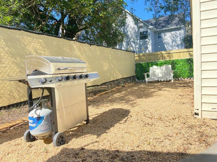 Villa Historic Coastal Haven- Pet Friendly Fast Wi-Fi Norfolk Exterior foto